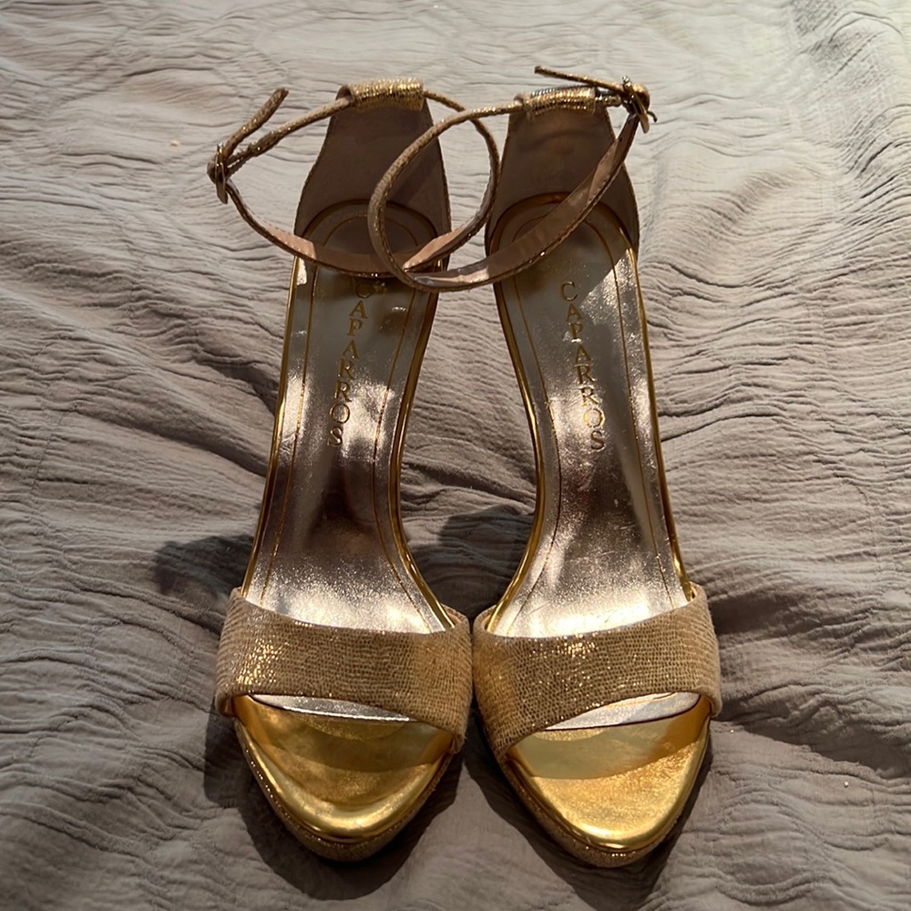 Women’s heel sandal